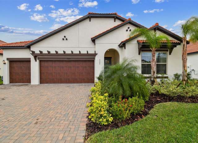 Property at 5322 Windy Grove Dr, Wimauma, FL 33598, 3 beds, 3.5 baths