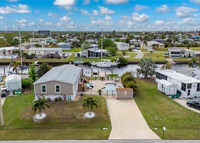 Property at 731 Kingfish Ct, Punta Gorda, FL 33950, 3 beds, 2 baths