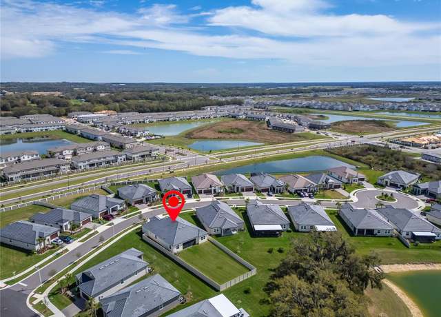 Property at 31999 Surfton Knot Ct, San Antonio, FL 33576, 3 beds, 3.5 baths