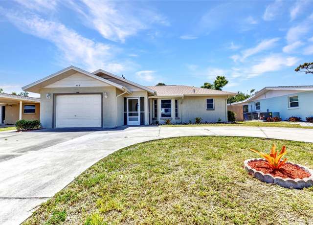 Property at 428 Briarwood Rd, Venice, FL 34293, 3 beds, 2 baths