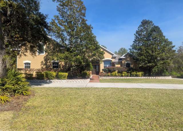 Property at 42316 E Saffron Ct, Eustis, FL 32736, 5 beds, 4.5 baths