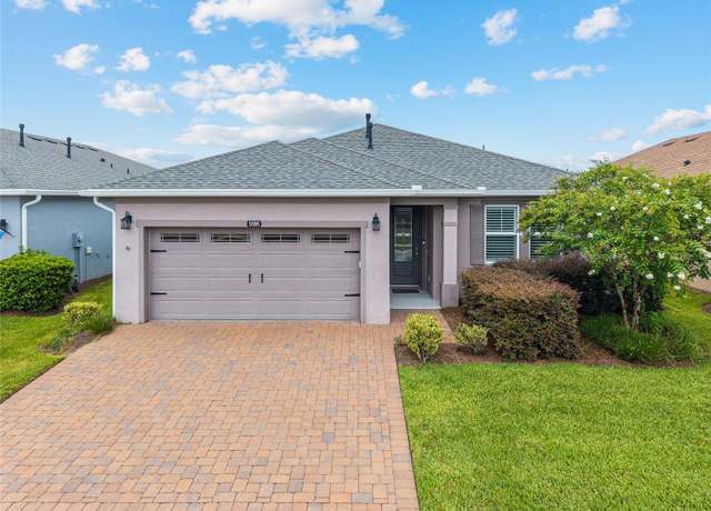 Property at 5595 NW 40th Pl, Ocala, FL 34482, 2 beds, 2 baths