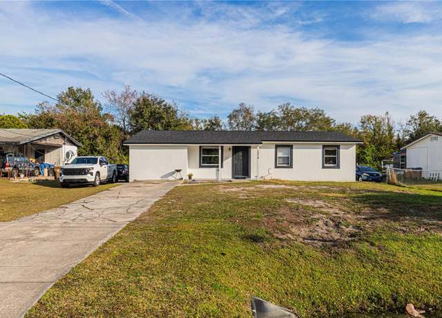 Property at 2959 Old Dixie Hwy, Kissimmee, FL 34744, 4 beds, 3 baths