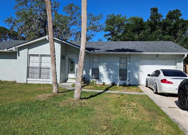 Property at 7218 Riverwood Blvd, Tampa, FL 33615, 3 beds, 2 baths