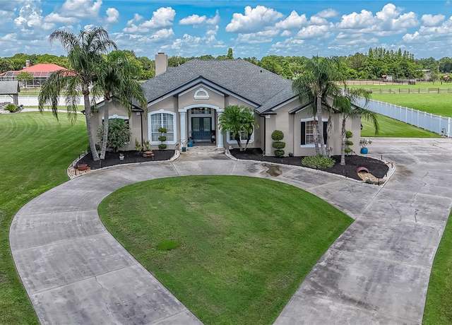 Property at 7301 Loghouse Rd, Plant City, FL 33565, 3 beds, 2.5 baths