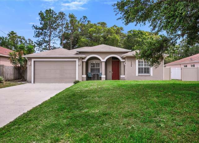 Property at 1239 Vista Way, Clearwater, FL 33755, 4 beds, 2 baths
