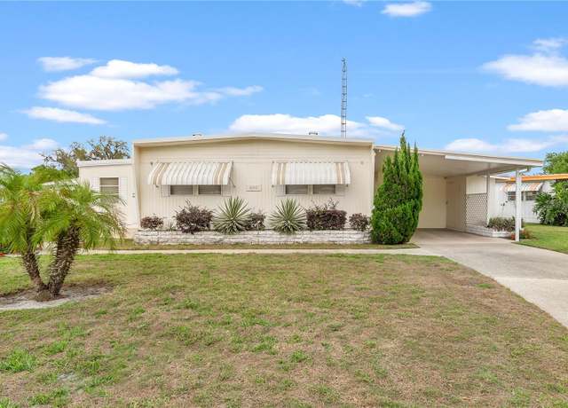Property at 602 Old Colony Rd, Leesburg, FL 34748, 2 beds, 2 baths