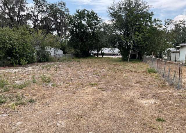 Property at 611 Atlantic Ave, Auburndale, FL 33823