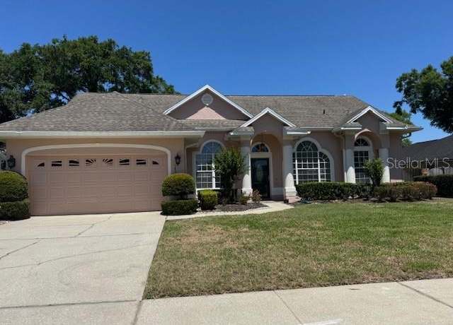 Property at 1833 Queen Palm Dr, Apopka, FL 32712, 3 beds, 2 baths