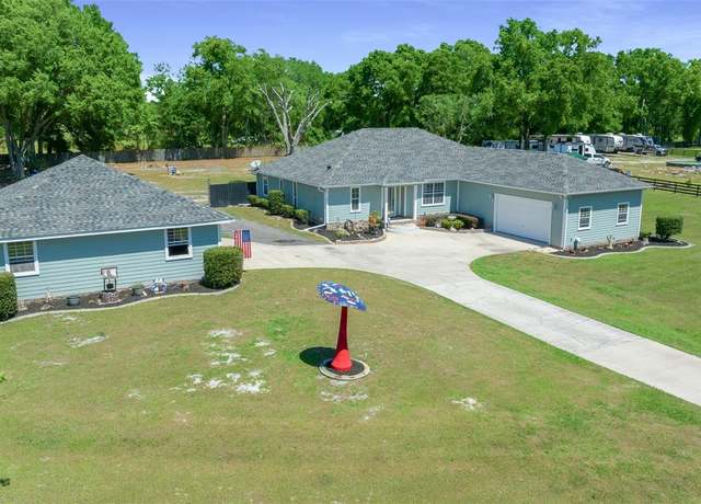 Property at 2563 SE 156th Place Rd, Summerfield, FL 34491, 3 beds, 2 baths