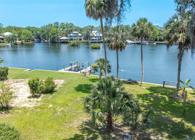 Property at 381 NW Magnolia Cir, Crystal River, FL 34428