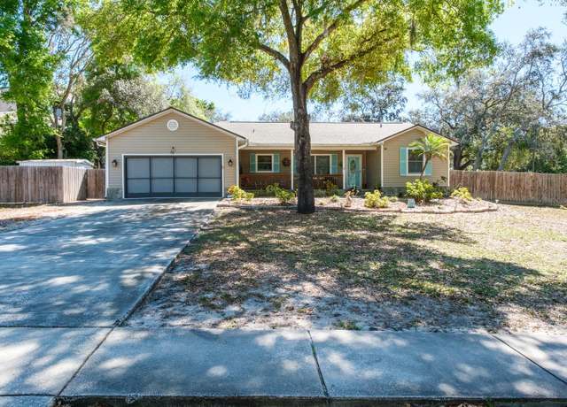 Property at 275 S Highland Ave, Tarpon Springs, FL 34689, 3 beds, 2 baths