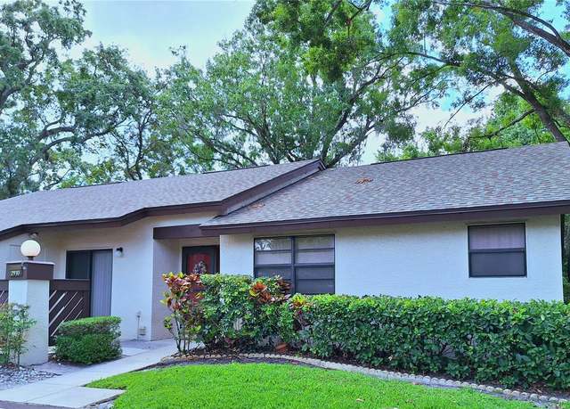 Property at 2910 Star Apple Ct, Palm Harbor, FL 34684, 3 beds, 2 baths