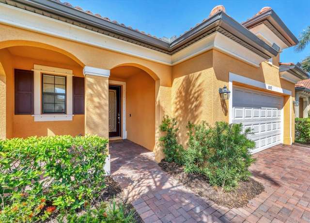 Property at 10072 Cozy Grove Dr, Venice, FL 34293, 2 beds, 2 baths
