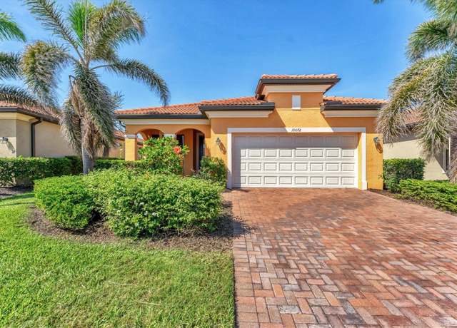 Property at 10072 Cozy Grove Dr, Venice, FL 34293, 2 beds, 2 baths