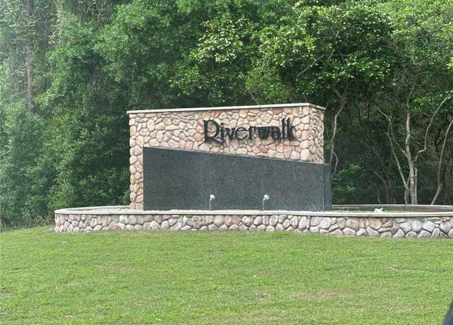 Property at 9260 Emily Dr, Fanning Springs, FL 32693