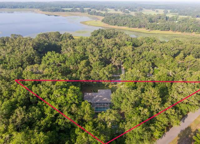 Property at 3579 SW Shorewood Dr, Dunnellon, FL 34431, 3 beds, 2 baths