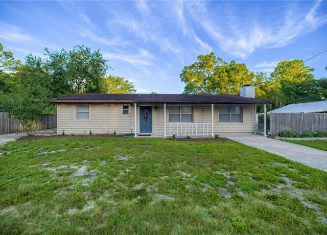 Property at 3708 NE 25th Ave, Ocala, FL 34479, 3 beds, 1 bath