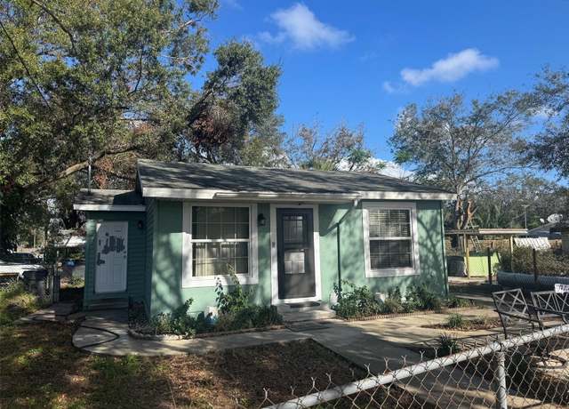 Property at 3407 Avenue J NW, Winter Haven, FL 33881, 2 beds, 1 bath