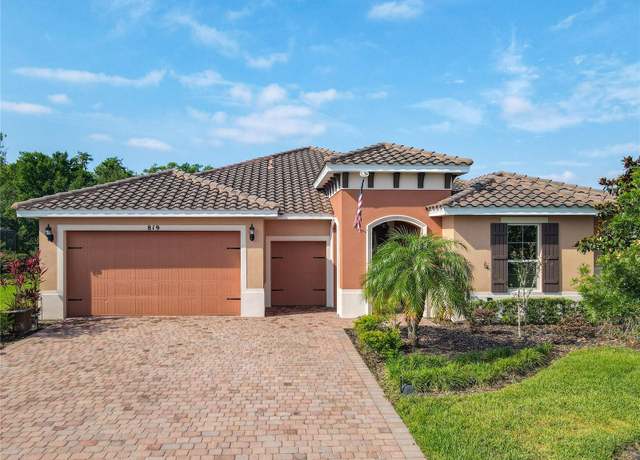 Property at 819 San Raphael St, Kissimmee, FL 34759, 3 beds, 2.5 baths
