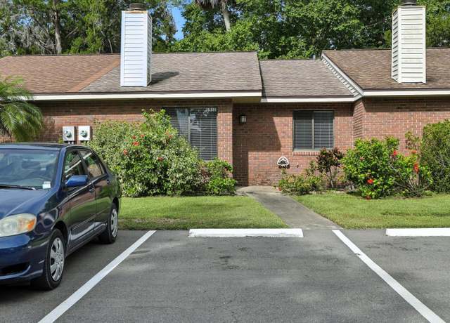 Property at 1512 Heritage Ln, Daytona Beach, FL 32117, 3 beds, 2 baths
