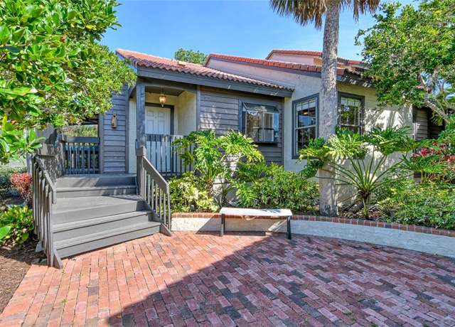 Property at 4375 Trails Dr Unit 17-1, Sarasota, FL 34232, 2 beds, 2 baths