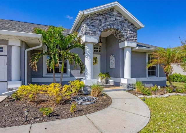 Property at 10083 Kansas City St, Port Charlotte, FL 33981, 3 beds, 2 baths