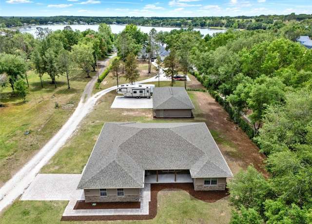 Property at 10452 Log House Rd, Clermont, FL 34711, 3 beds, 2 baths
