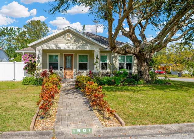 Property at 1901 25th Ave N, St Petersburg, FL 33713, 4 beds, 2.5 baths
