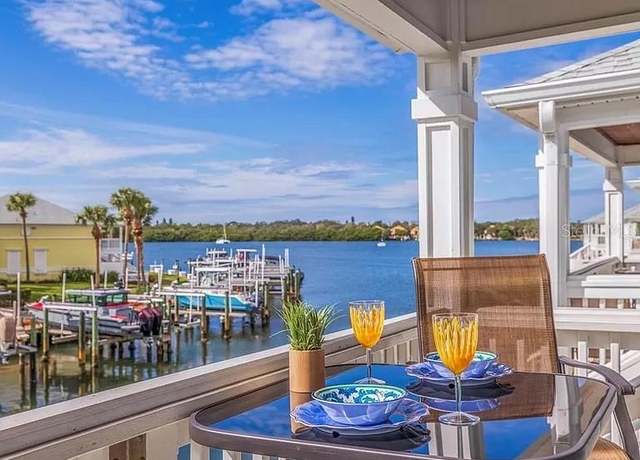 Property at 5191 Salmon Dr SE Unit C, St Petersburg, FL 33705, 2 beds, 1 bath