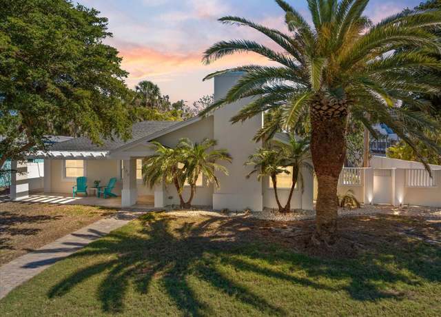 Property at 106 N Blvd OF The Presidents, Sarasota, FL 34236, 3 beds, 2.5 baths