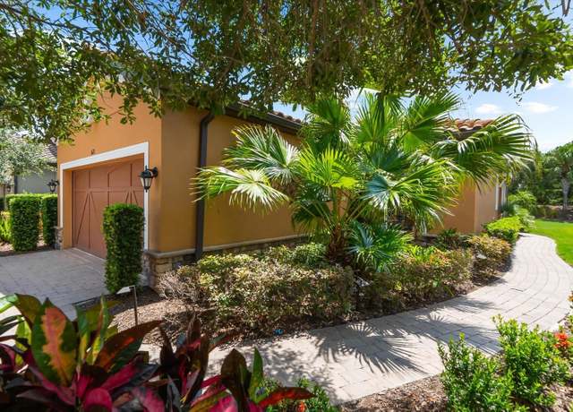 Property at 5121 Serata Dr, Lakewood Ranch, FL 34211, 2 beds, 2 baths