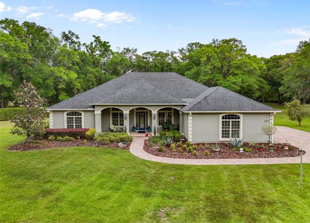 Property at 563 NW 155th Way, Newberry, FL 32669, 4 beds, 3 baths