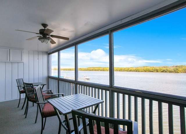 Property at 821 Bahia Del Sol Dr #43, Ruskin, FL 33570, 2 beds, 2 baths