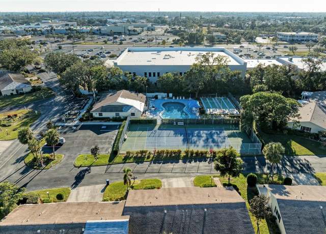 Property at 390 301 Blvd W Unit 11D, Bradenton, FL 34205, 2 beds, 2 baths