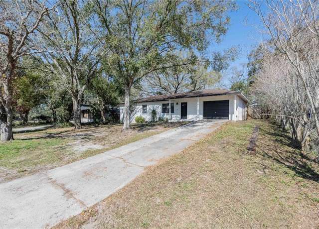 Property at 320 E Daughtery Rd, Lakeland, FL 33809, 3 beds, 2 baths