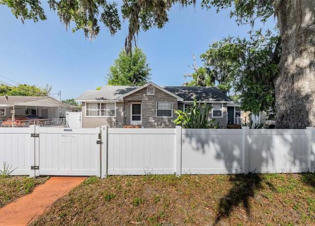 Property at 1048 Roselle Ave, Lakeland, FL 33805, 3 beds, 1.5 baths