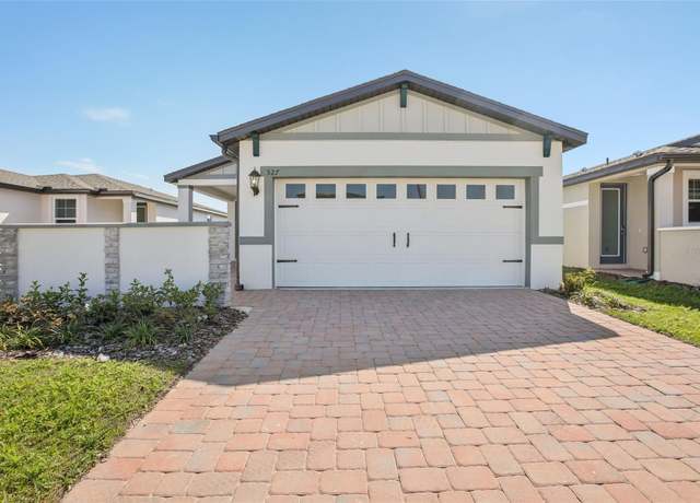 Property at 527 Kennedy Dr, Lake Alfred, FL 33850, 4 beds, 2 baths