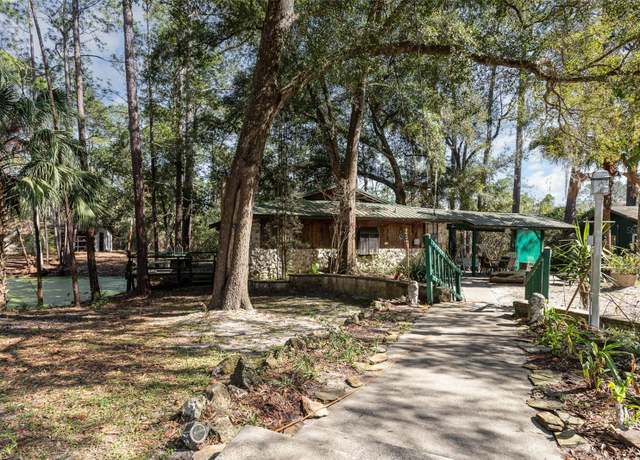 Property at 221 SE 125th Terrace Rd, Silver Springs, FL 34488, 2 beds, 2 baths