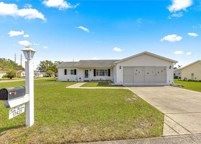 Property at 17421 SE 107th Ct, Summerfield, FL 34491, 2 beds, 2 baths