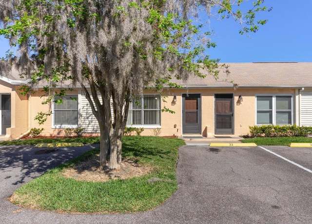 Property at 33 W Country Cove Way, Kissimmee, FL 34743, 2 beds, 2 baths