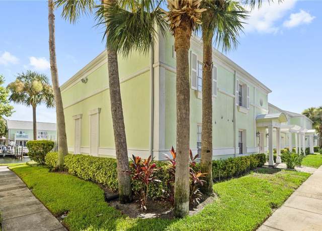 Property at 5012 Starfish Dr SE Unit C, St Petersburg, FL 33705, 2 beds, 2 baths