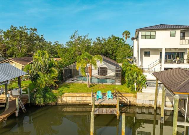 Property at 593 Marmora Ave, Tampa, FL 33606, 3 beds, 2 baths