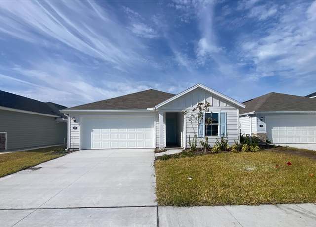 Property at 10 Windor Ter, Palm Coast, FL 32164, 4 beds, 2 baths