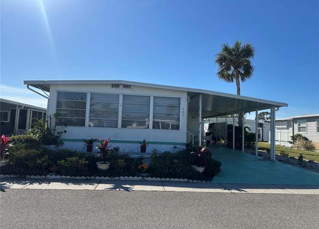 Property at 660 Water Lily Dr, Venice, FL 34293, 2 beds, 2 baths