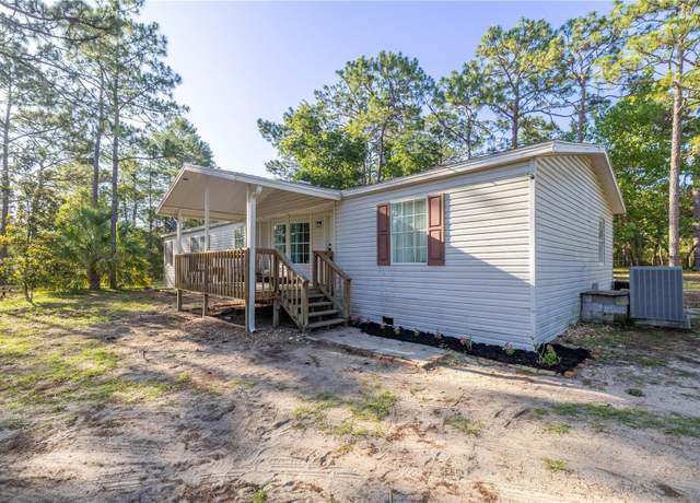 Property at 16410 SE 119th St, Ocklawaha, FL 32179, 3 beds, 2 baths