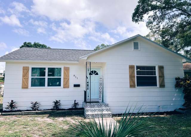 Property at 811 40th Ave S, St Petersburg, FL 33705, 4 beds, 2 baths