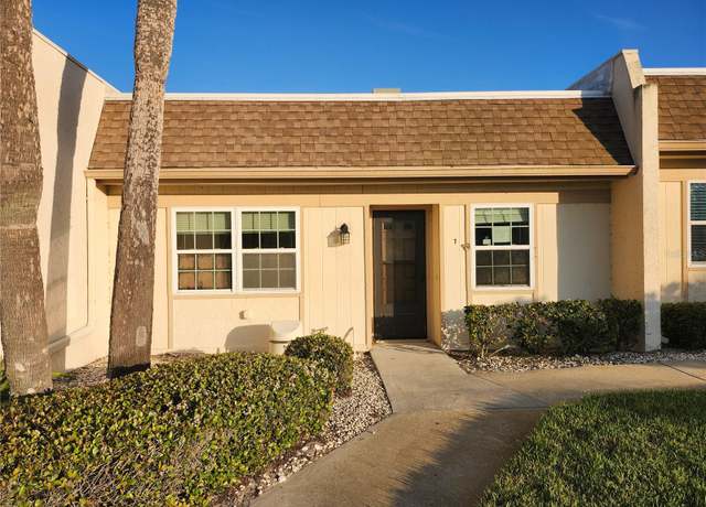 Property at 11130 Carriage Hill Dr #1, Port Richey, FL 34668, 2 beds, 2 baths
