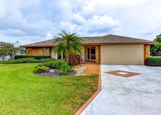 Property at 8402 13th Ave NW, Bradenton, FL 34209, 3 beds, 2 baths