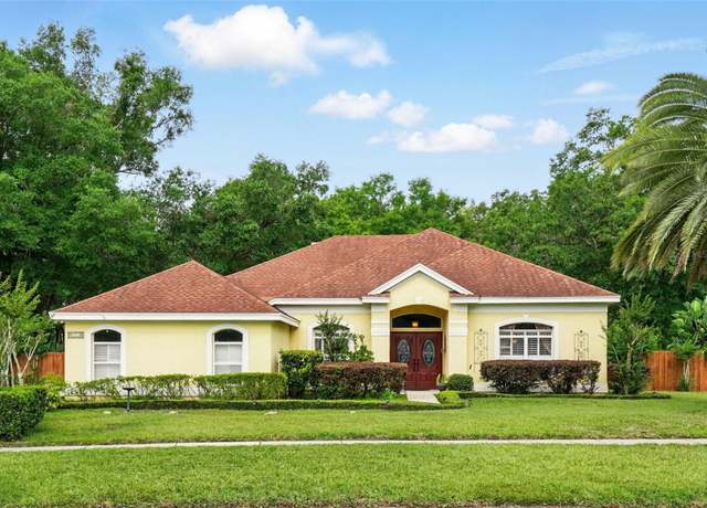 Property at 1714 Sweetwater Cir W, Apopka, FL 32712, 4 beds, 4 baths